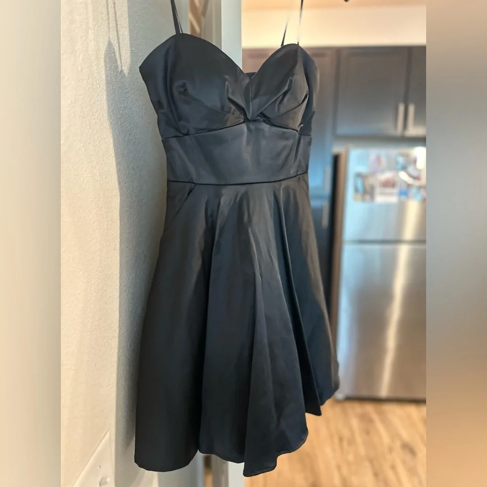 Black Homecoming/Graduation Party Dress - Picture 5 of 6